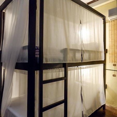 Non Pakse Hostel & Coffee House Экстерьер фото