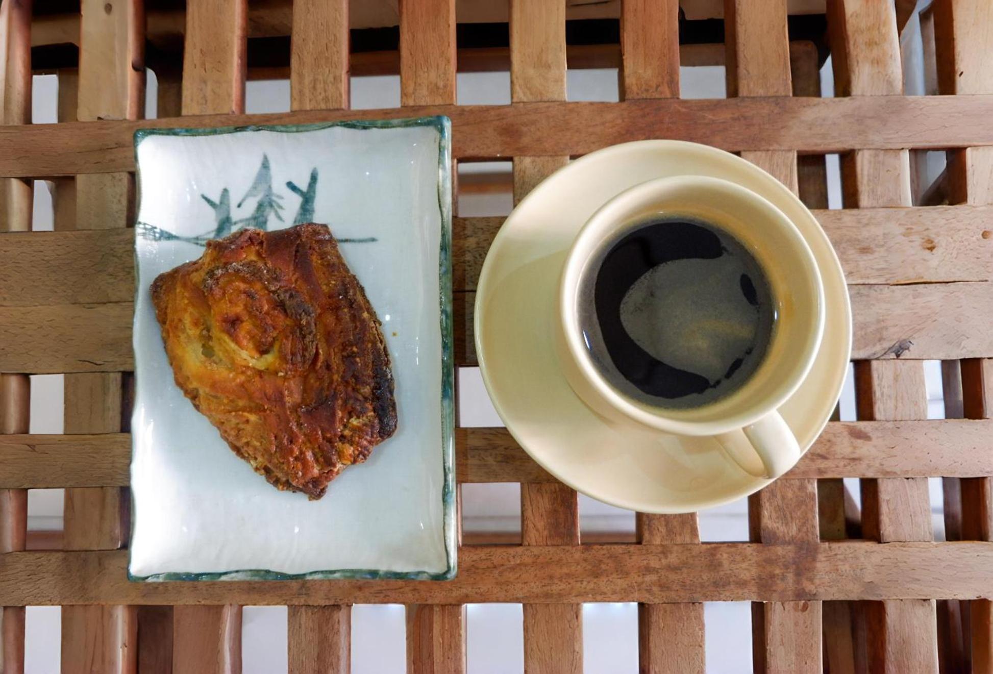 Non Pakse Hostel & Coffee House Экстерьер фото